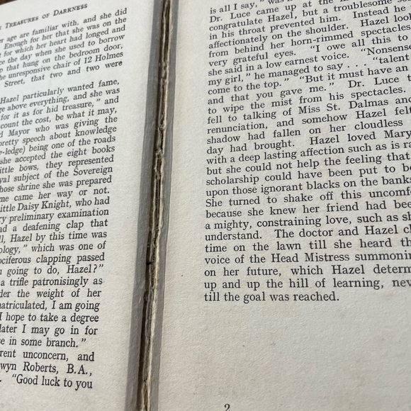 The Treasures of Darkness; A Story for Girls by Winifred Rawlings hardcover - Picture 4 of 10